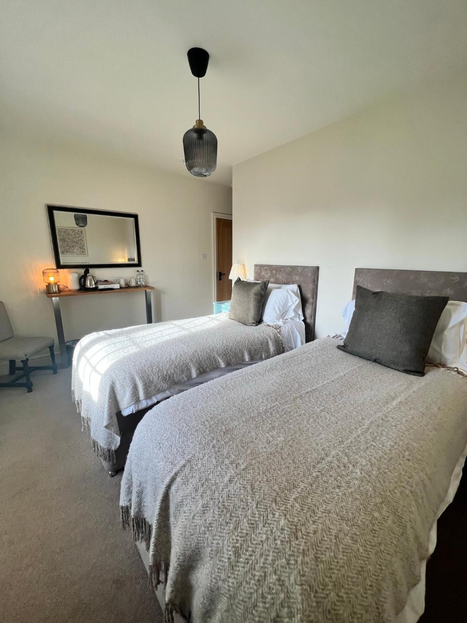 White Hart Bed & Breakfast Alton  Phòng bức ảnh